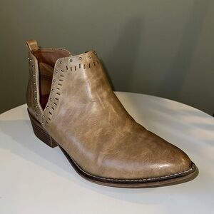 Madden Nellie Ankle Boots Laser Cut Out design Studded Block Heel Almond Toe